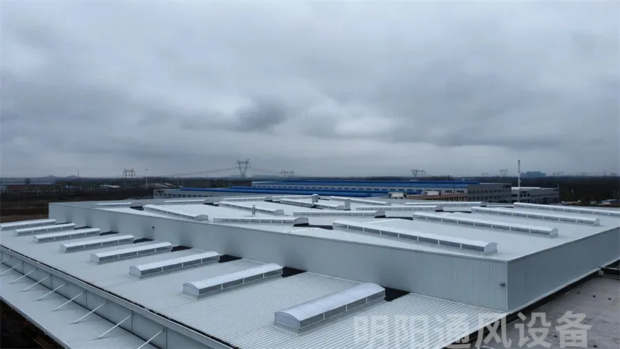 圆拱形通风天窗